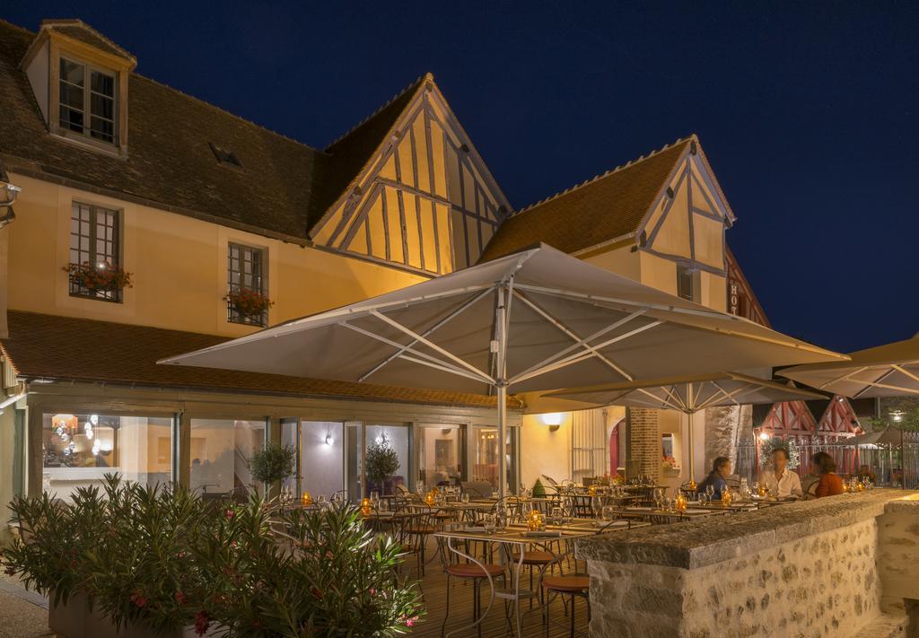 Hôtel Aux Vieux Remparts, The Originals Relais Provins Exterior foto